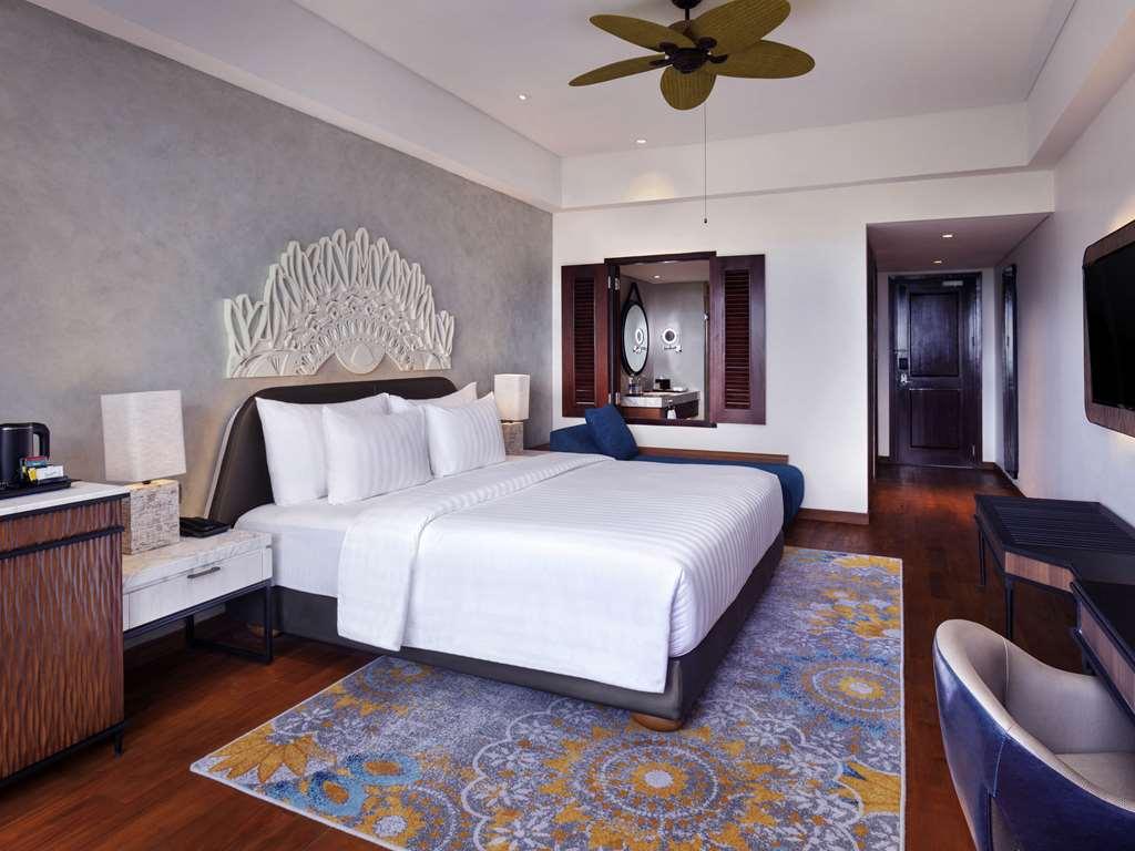 Grand Mercure Bali Seminyak Room photo Deluxe Room